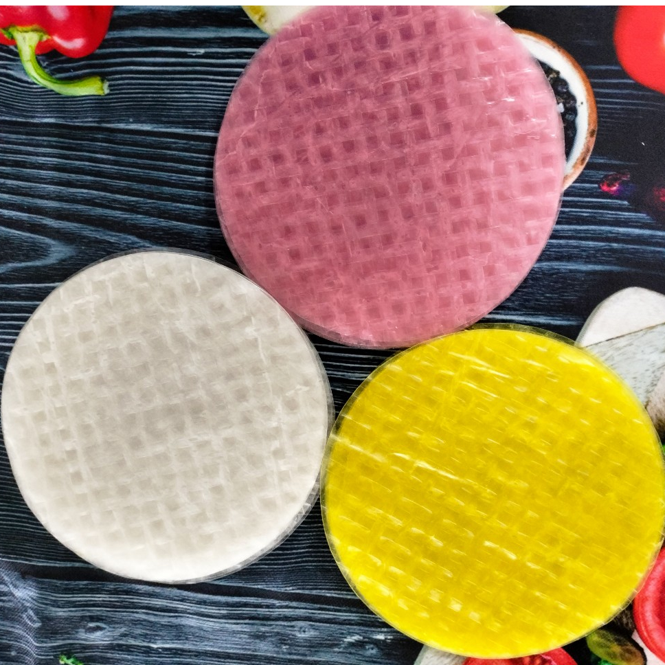 Bánh tráng rau củ là một loại bánh tráng có thành phần chính là bột gạo và rau củ